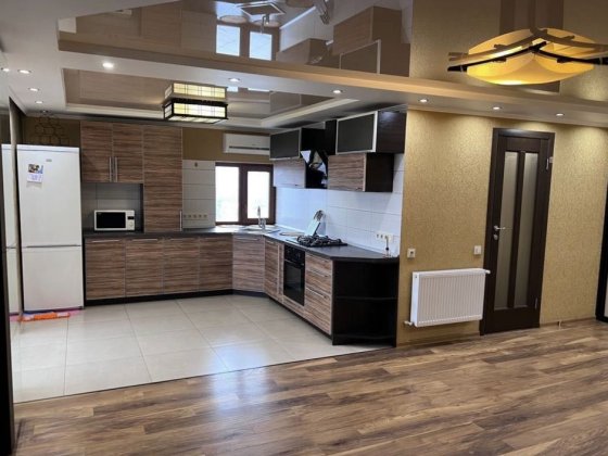 Реальная 1-ка студия, Турбоатом, Героев Хаиькова 124/7 Харків