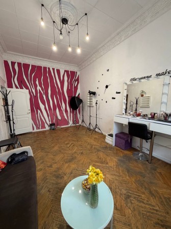 Терміново! Продаж 2-кімнатної квартири вул.Університетська центр міста - фото 1