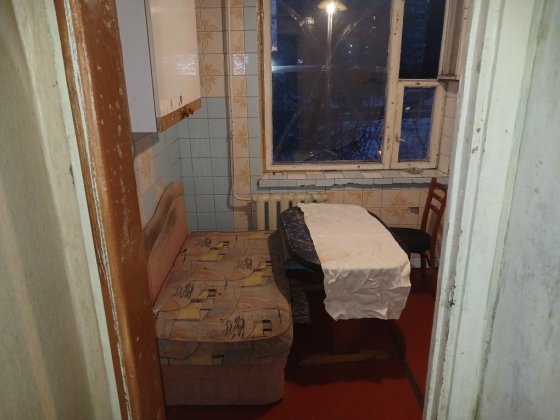 Сдам 2 крмнатную квартиру " Без Комиссии"  Центр Троєщини Фестивальний