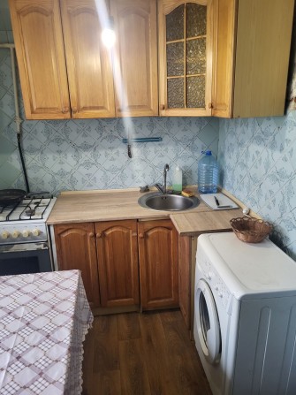 Сдам 2-комнатнаю м.Лесовая - фото 1