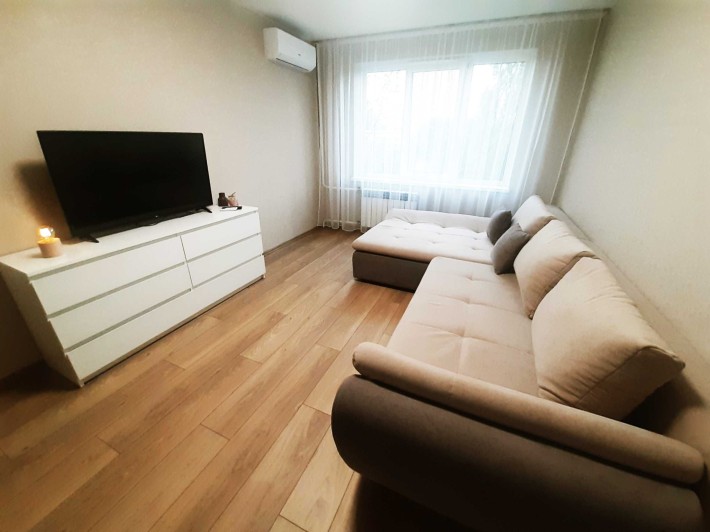 Аренда классной 1к квартиры 36м2 после евроремонта, Героев Днепра 38д - фото 1