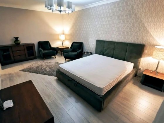 Оренда квартири бул. Л. Українки, метро Печерська, світло не вимикають