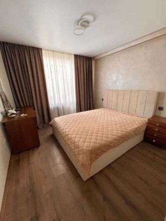 Здається 2-кімнатна квартира на вул.Героїв полку Азов,36 - фото 1