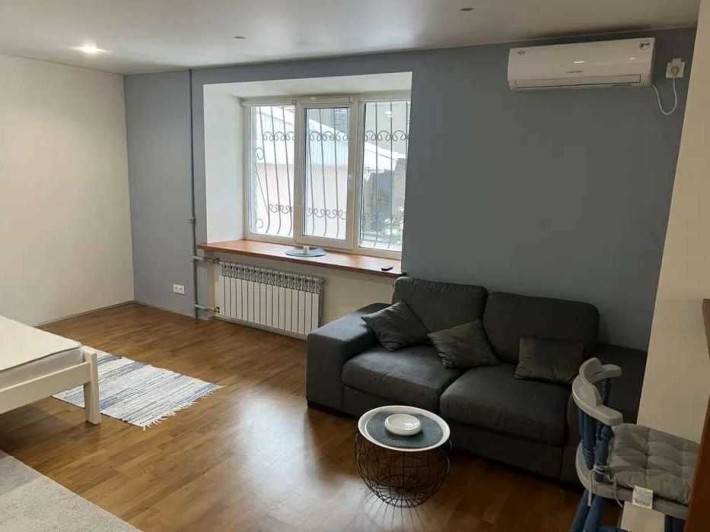 Здається 1-кімнатна квартира на вул.Мечникова,18 - фото 1