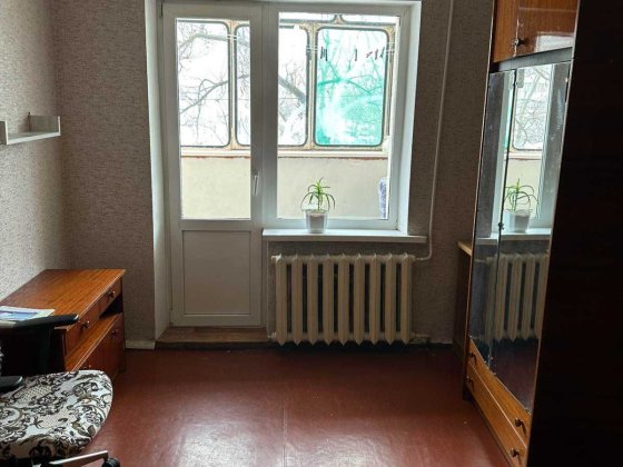 Здам 1 кімнатну квартиру на Троєщині(район Фестивального)  8000грн