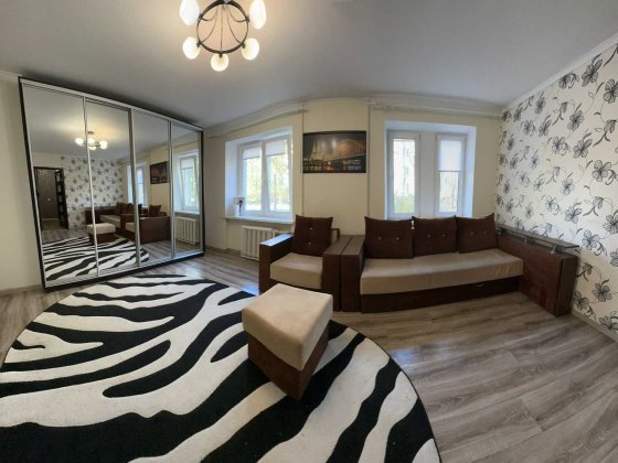 Однокімнатна проспект Лісовий 12А метро Чернігівська Київ