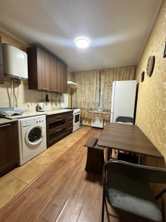 Милославська 21а, оренда 1-к квартири, Троєщина, є газ, 5 поверх! - фото 1