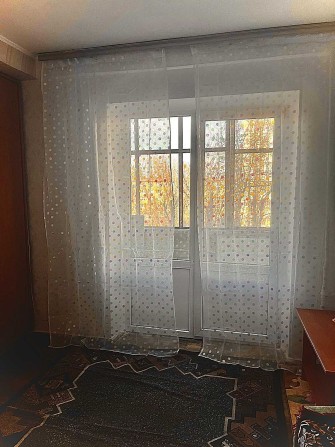 Затишна , після косметики. Лісовий масив. Іваниса,9. Метро - фото 1