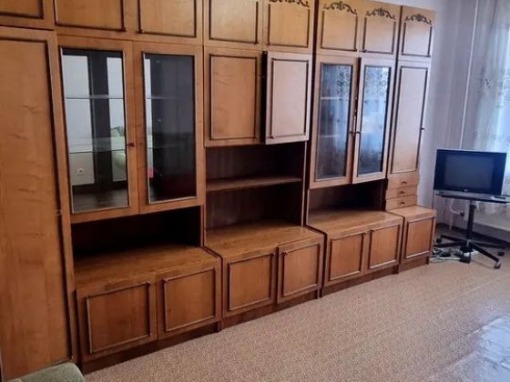 Сдам 1 кімнатну проспект Червоної Калини,40