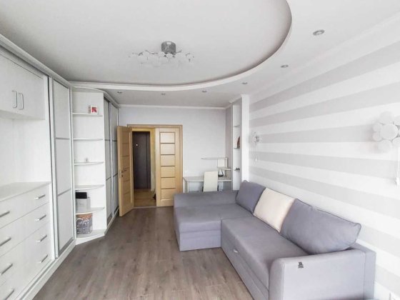 Здам 1-кімн. квартиру на Троєщині у відмінному стані. Генеротор! Киев