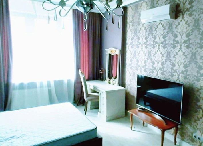 Здам 2.х квартира ЖК Рівер Стоун Дніпровська набережна 14а - фото 1