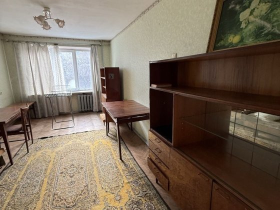 Здається квартира 2- кімнатна,метро Лісова поруч Киев