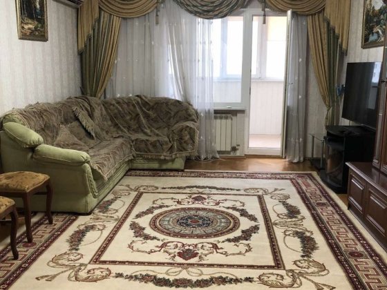 Аренда  3х кімнатної квартири Позняки Бориса Гмирі 1/2 Київ