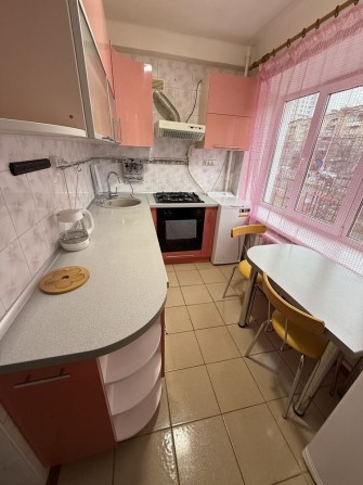 Здам 2 к. квартиру вул. Жилянська 45 - фото 1