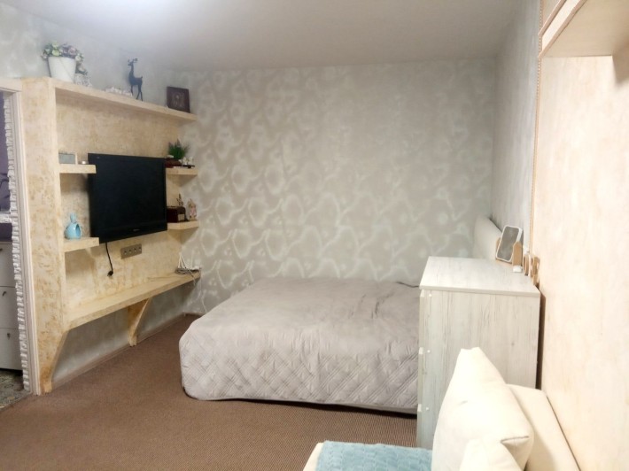 Здається світла та комфорта квартира. - фото 1