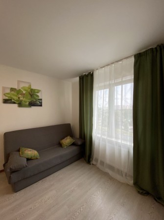 Оренда 1 к.смарт студії, вул. Глушкова 9є, м Іпподром - фото 1