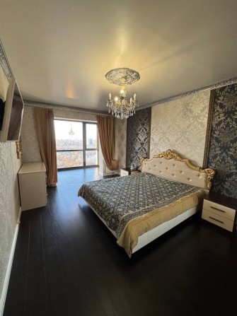 ГЕНЕРАТОР!!Чудова 3-кімнатна квартира (100м2) по вул. Здолбунівська 13, Позняки - фото 1