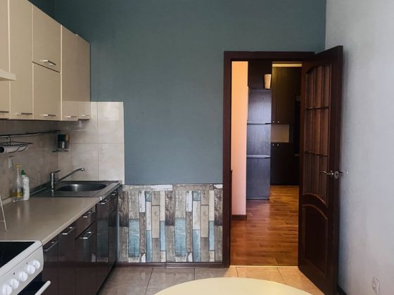 Здам  2 х к . квартиру Деміівська Киев