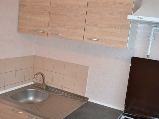 Здам квартиру біля метро Чернігівська 5 хв. вул. Кіото, 3 Киев