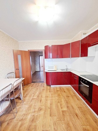 Закревського 97а ЖК Милославичі, оренда 3-к квартири, ГЕНЕРАТОР!!! - фото 1