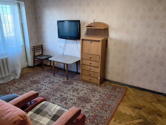 Сдам 1ком ул. Братиславская 14 ст.м.Черниговская