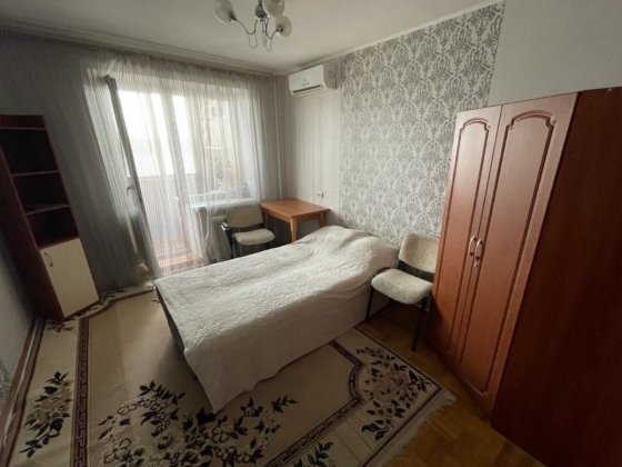 Оренда 1 Кімнати(у 3-х кімнатній) 3-поверх,Оболонська Набережна, без% Киев