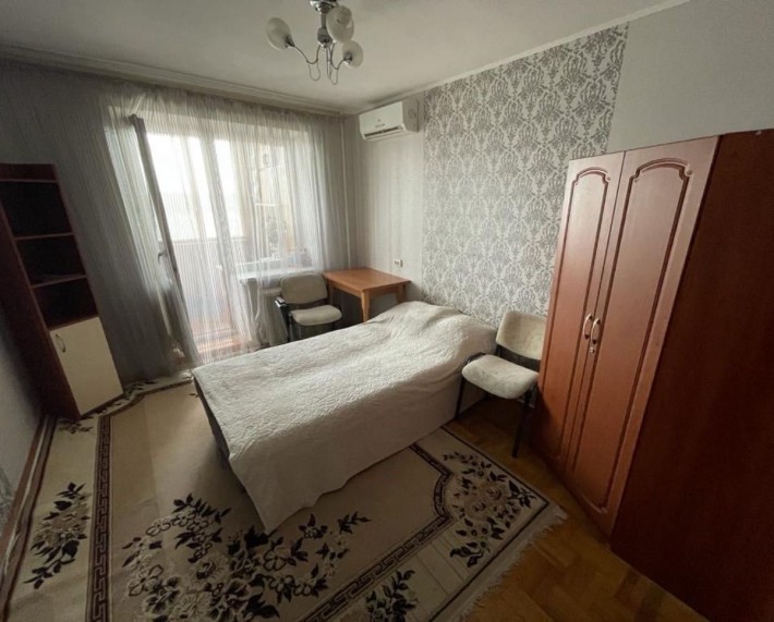 Оренда 1 Кімнати(у 3-х кімнатній) 3-поверх,Оболонська Набережна, без% - фото 1