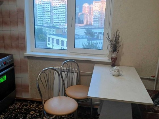 Двокімнатна квартира на Троещині від власника. вул. Радунська Киев