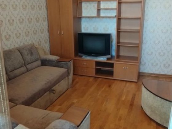 Оренда 3 кім. Пр. Червоної Калини 17в
