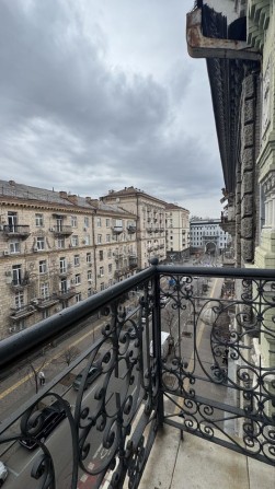 Здам 3-кім квартиру вул Пушкінська 5 Чекаленка 5 Центр, Хрещатик, Театральна - фото 1