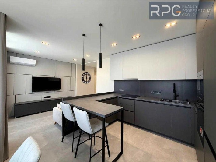 Оренда 2к квартири ЖК Лебединий Дарницький район метро Харківська 3хв пішки - фото 1