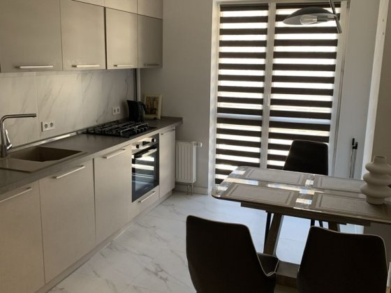 Однокімнатна в аренду довгостроково (Голосіївський р-н) Київ