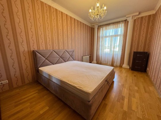 ТОП!!! Чудова 3-кімнатна квартира (84м2) по вул. Ділова 6|Олімпійська Киев