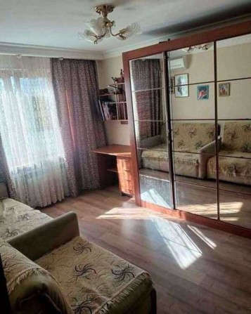 Однокімнатна квартира біля метро Видубичі, 10 хвилин - фото 1