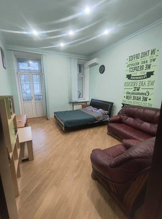 Здається 2-кімнатна квартира,вул.Еспланадна,2 - фото 1