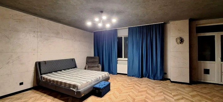 Однокімнатна,  вул. Окіпної 10-Б, метро Лівобережна 5 хв пішки - фото 1