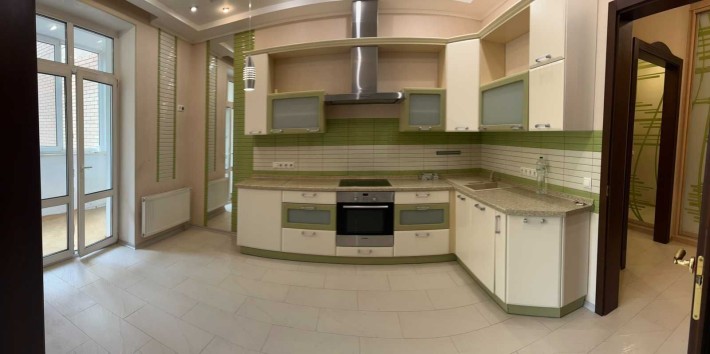 3-х кімнатна В. Тютюнника 5 В, ЦЕНТР. м. Олімпійська - фото 1