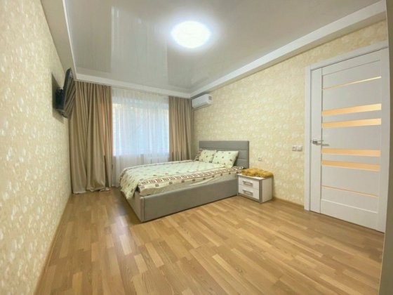 Квартира біля м.Дарниця, 600 м, з якісним ремонтом. Без %