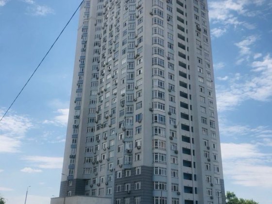 Оренда квартири ст.м. Осокорки, проспект Бажана,8 б