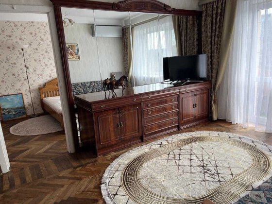 аренда 2 кімнатної квартири русанівка Киев