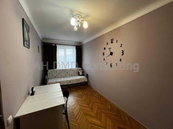 Оренда 2 к квартири Харківське шосе, 12. Метро Дарниця, Харківська