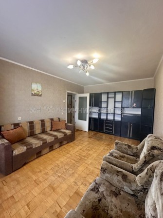 Оренда 1 к квартири Позняки, вул. Лариси Руденко,3 Б - фото 1