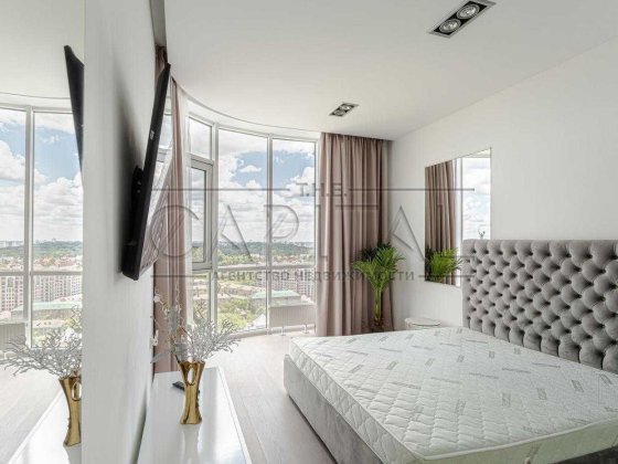 Аренда 1-к | Драгомирова | Верхогляда| Новопечерские липки Киев