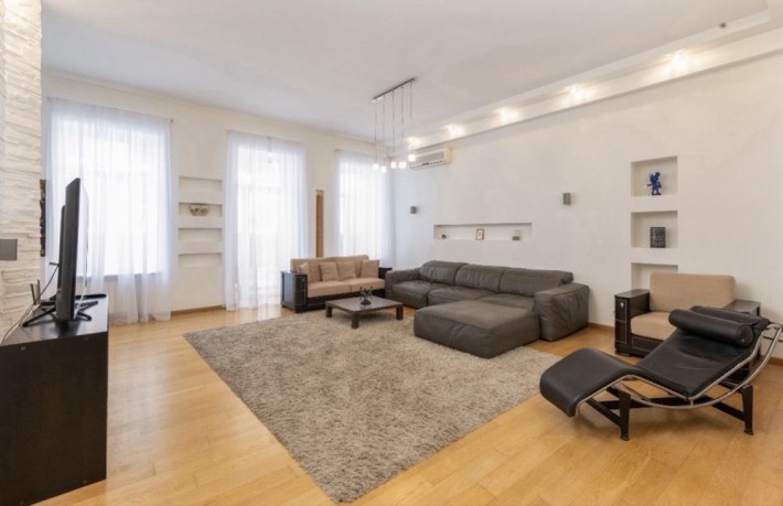 Без% 4к (120м2) Круглоуніверситетська 6, ЦЕНТР, Хрещатик Золоті ворота - фото 1