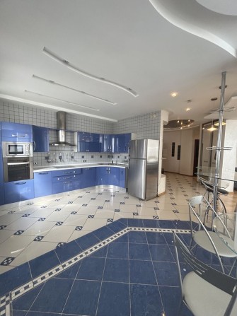 Оренда квартири 120м2  просп. Володимира Івасюка 12е метро Мінська - фото 1