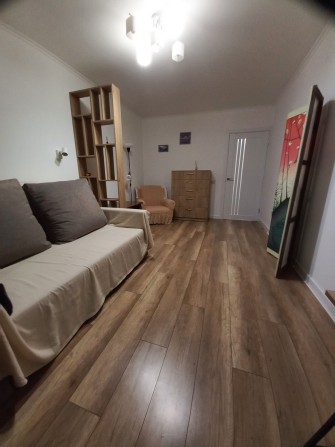 Сдам 1-комнатную квартиру в Голосеевском р-не, ул. Пригородная 24 - фото 1