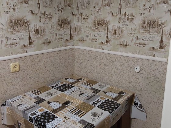 Поділ.1-к.30м2.Свіжий ремонт бойлер сма газ wi-fi.Метро,15хв пішки Киев