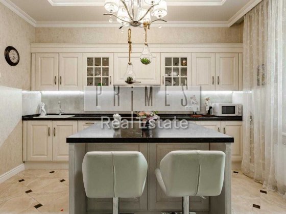 Оренда просторої 2к квартири Печерськ Андрія Верхогляда  центр Київ Київ