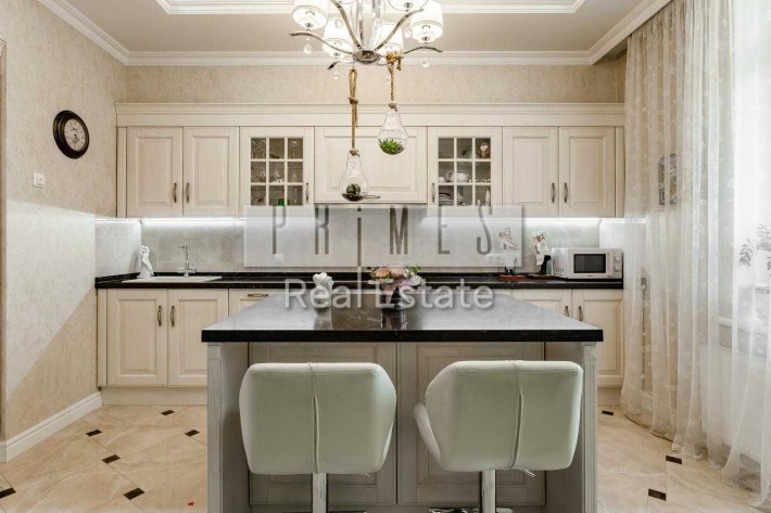 Оренда просторої 2к квартири Печерськ Андрія Верхогляда  центр Київ - фото 1