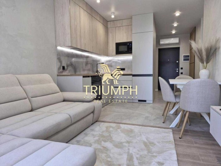 ЖК Dibrova Park | Світло 24\7 | Гардероб | Затишна квартира | ЖК Діброва Парк | Некрасова 10 - фото 1